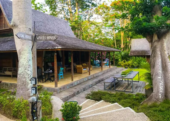 Chanteak Bali - Stone House 1